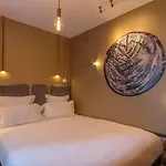 Exquis Hotel