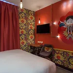 Exquis Hotel 3*