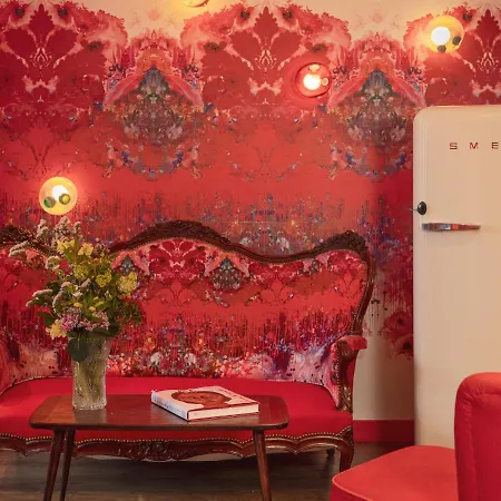 Exquis Hotel 3*