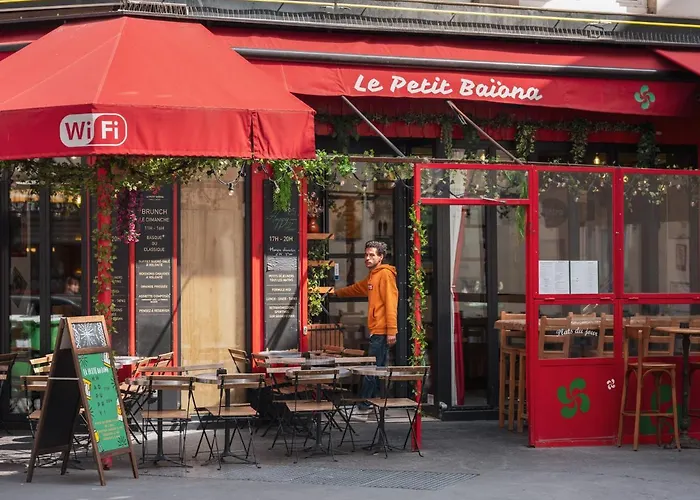 Отель Exquis Париж