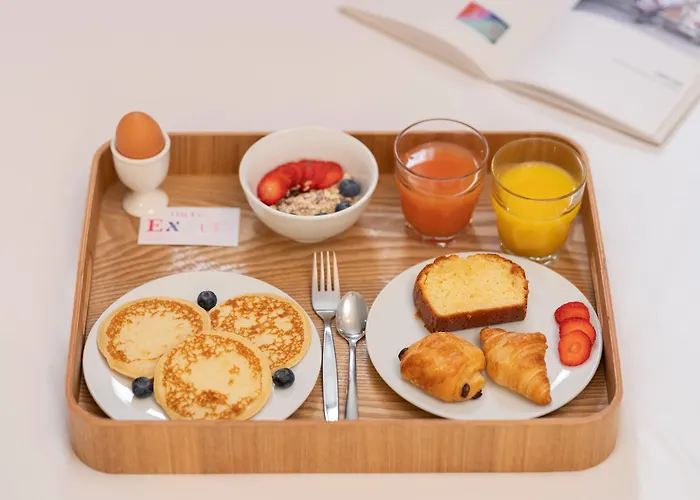 Exquis Отель 3*