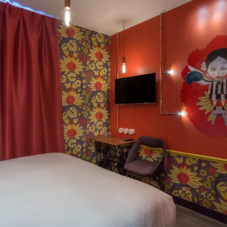 Exquis Hotel 3*
