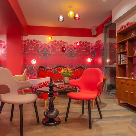 Exquis Otel Paris