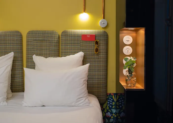 Exquis Otel